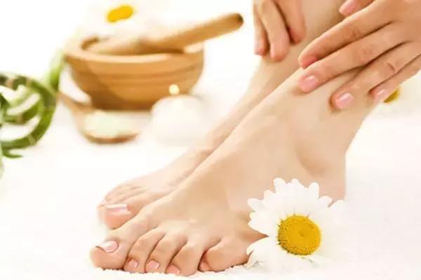 睡觉时小腿抽筋起来后还很痛,睡觉时小腿抽筋吃什么药