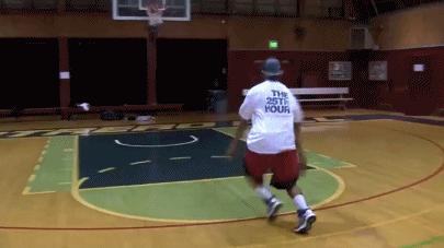 如何防守拜佛过人,拜佛转身过人招式