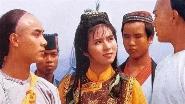 周星驰回忆心酸故事,周星驰年轻时为了事业放弃爱情