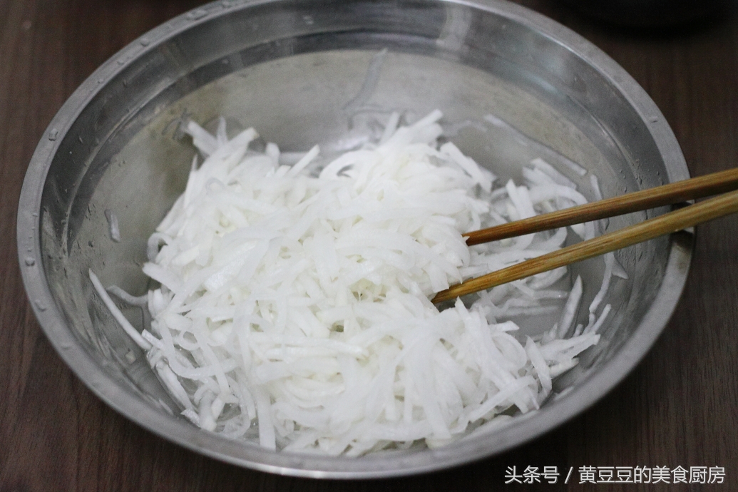 豆浆剩下的豆渣十大妙用,喝完豆浆剩下的渣怎么办