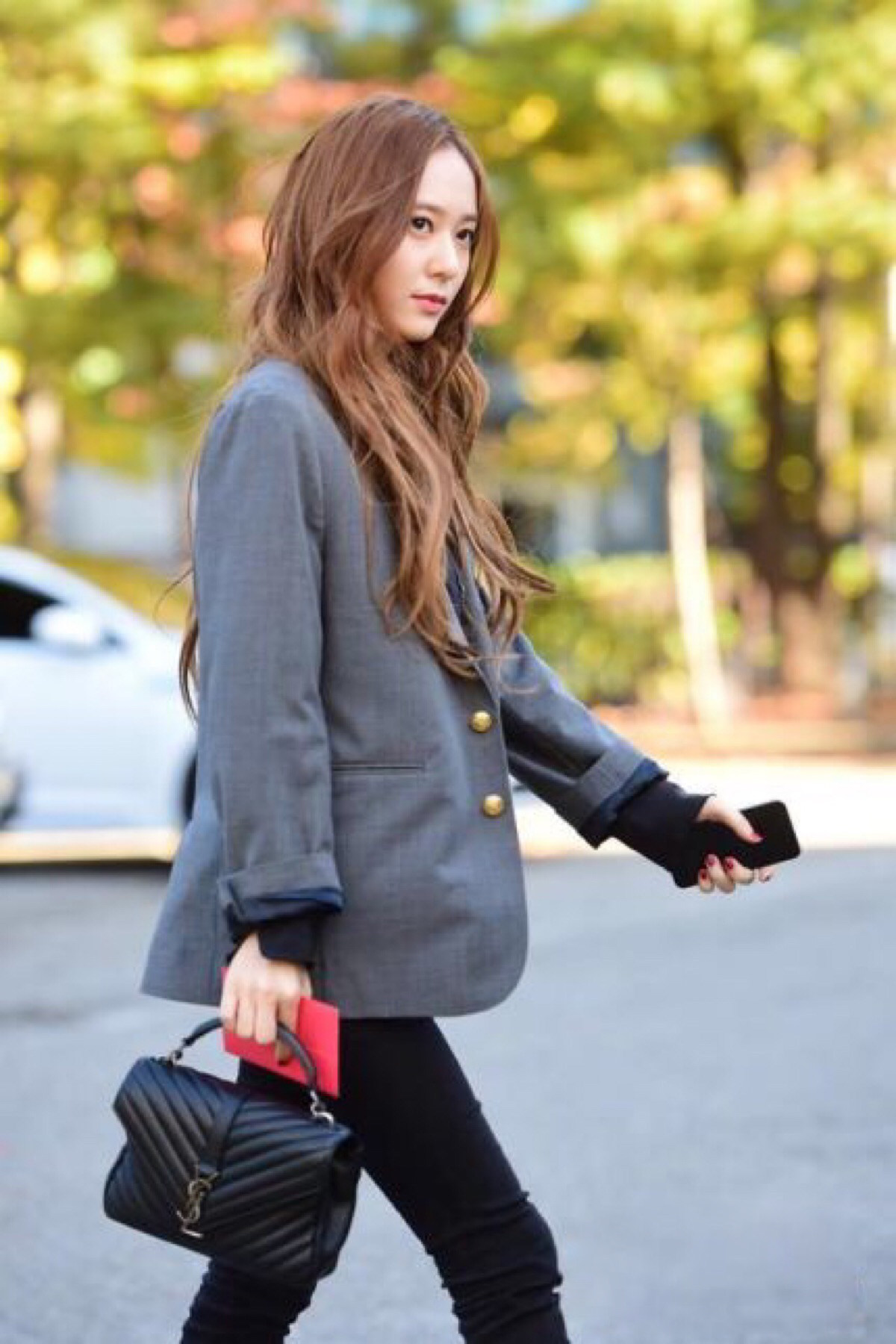 ysl星辰现在还有吗,别再刷屏是什么意思