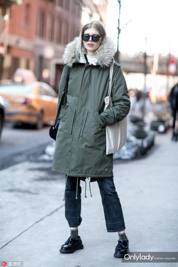 2020年流行色太蓝了附配色表,时尚配色什么颜色好看