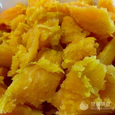 芝士焗红薯微波炉,芝士焗红薯球做法