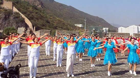 “舞动北京”群众舞蹈大赛开启,广场舞大妈广场舞大赛