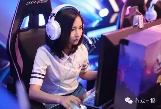 斗鱼熊猫*牙虎**被割韭菜!Riot将推专属直播App