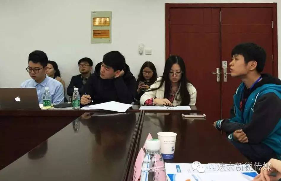 新锐快讯｜我校两名研究生参加江苏省第三届传媒学科研究生论坛