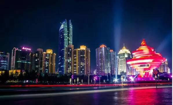 青荣城铁今天全线开通!这些地方你不可错过!