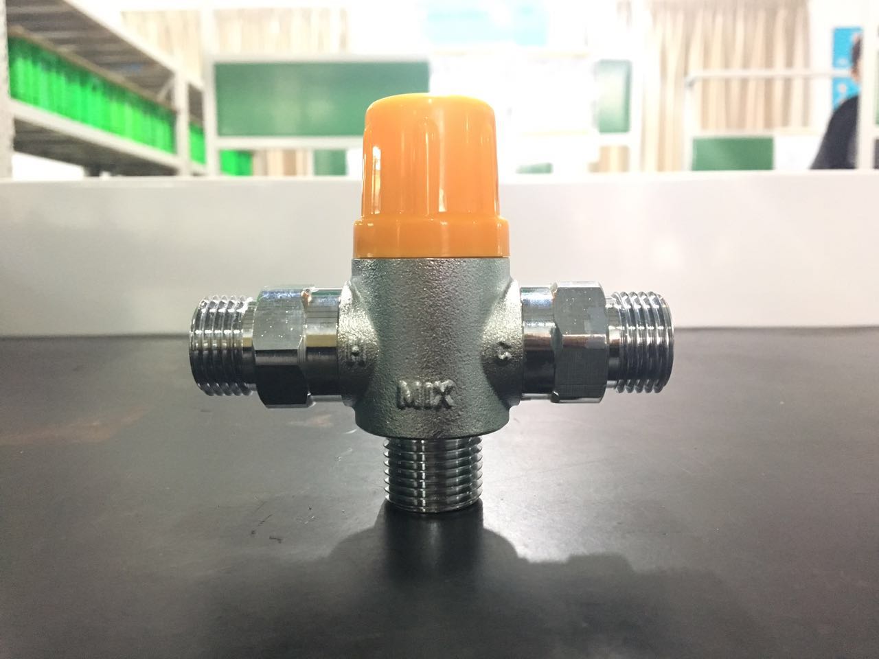 鍎跨娲楁尽闃茬儷浼ゅ櫒,淇濇姢鑰佷汉灏忓瀹夊叏