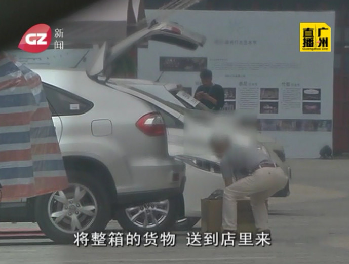 抗生素加脚气膏变治痘神药，女孩网络抢购致脸部红肿