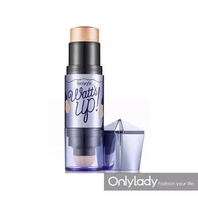 女子花4万块整容把嘴都整歪了,美国女子花76万整容