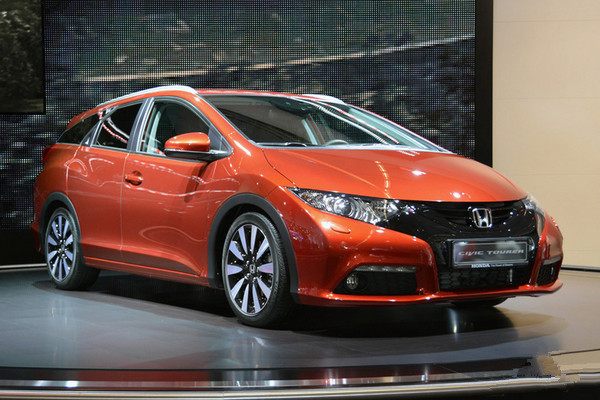 思域旅行车什么时候在国内上市的,思域旅行车报价及图片