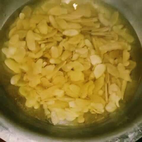 脱发怎么拯救自己的头发,怎样从脱掉的头发根辨别脱发原因