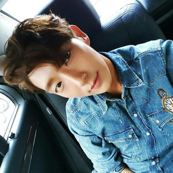 发型男生2021流行美式,2022年欧美流行的男士发型