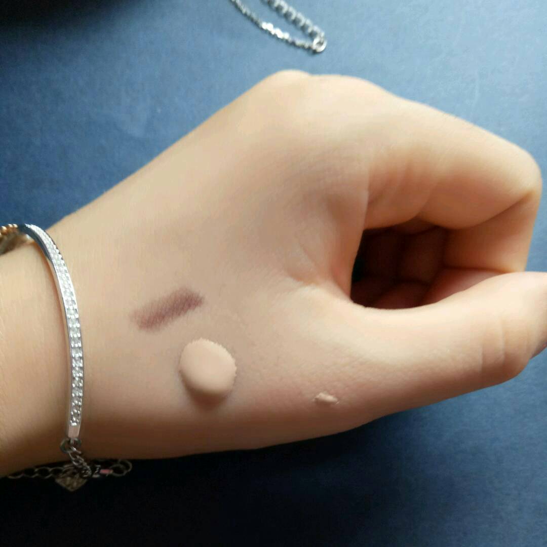 阿玛尼最值得入手的10款明星彩妆,阿玛尼最值得买的产品