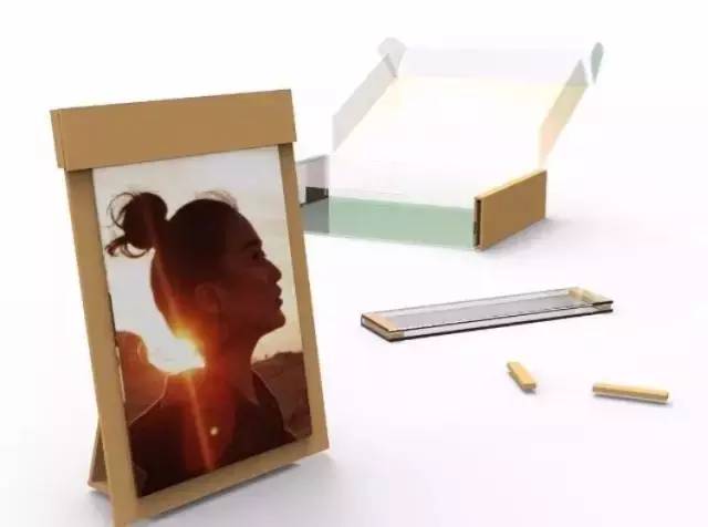 宾大女神将旧衣服“打包”送上了时尚周，居然得到名模一致追捧！