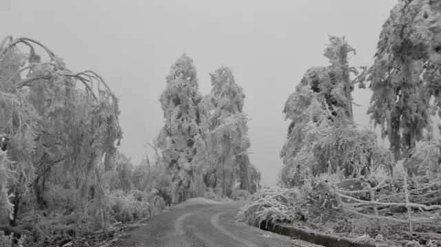 成都川西小环线4天自驾免费景点,成都自驾川西景点推荐