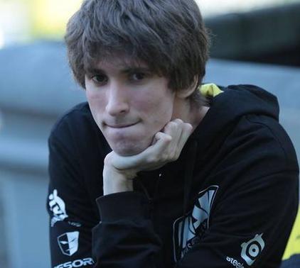 东欧豪门的战斗信仰——TeamUkraine战队巡礼