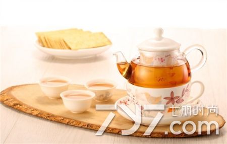 冬天喝红茶有暖胃的功效吗,冬天喝红茶驱寒又养生