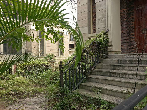 临深房价与深圳房价的关系,临深片区复式房房价