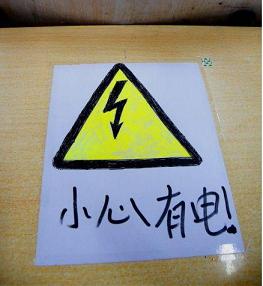 你还绞尽脑汁在图书馆这样占座吗？！