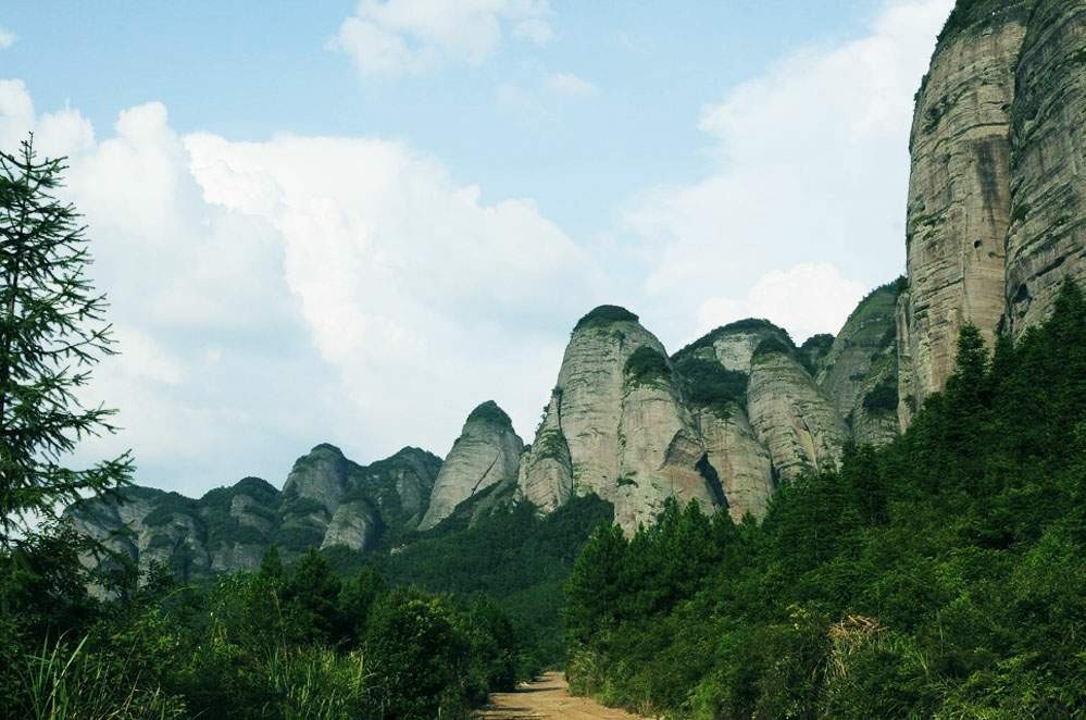 杭新景高速建德段总长多少公里,杭新景高速建德有几个服务区