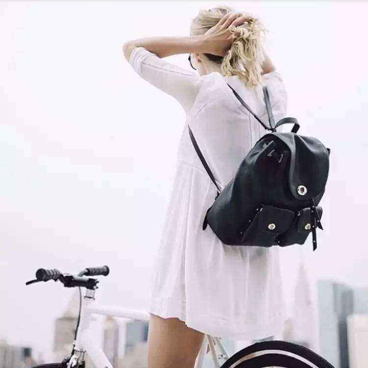 捂紧钱包,捂紧钱包勒紧裤腰过日子