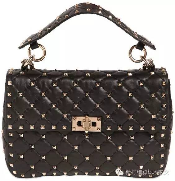 妹砸，冬天的大衣，你配对包了嘛？