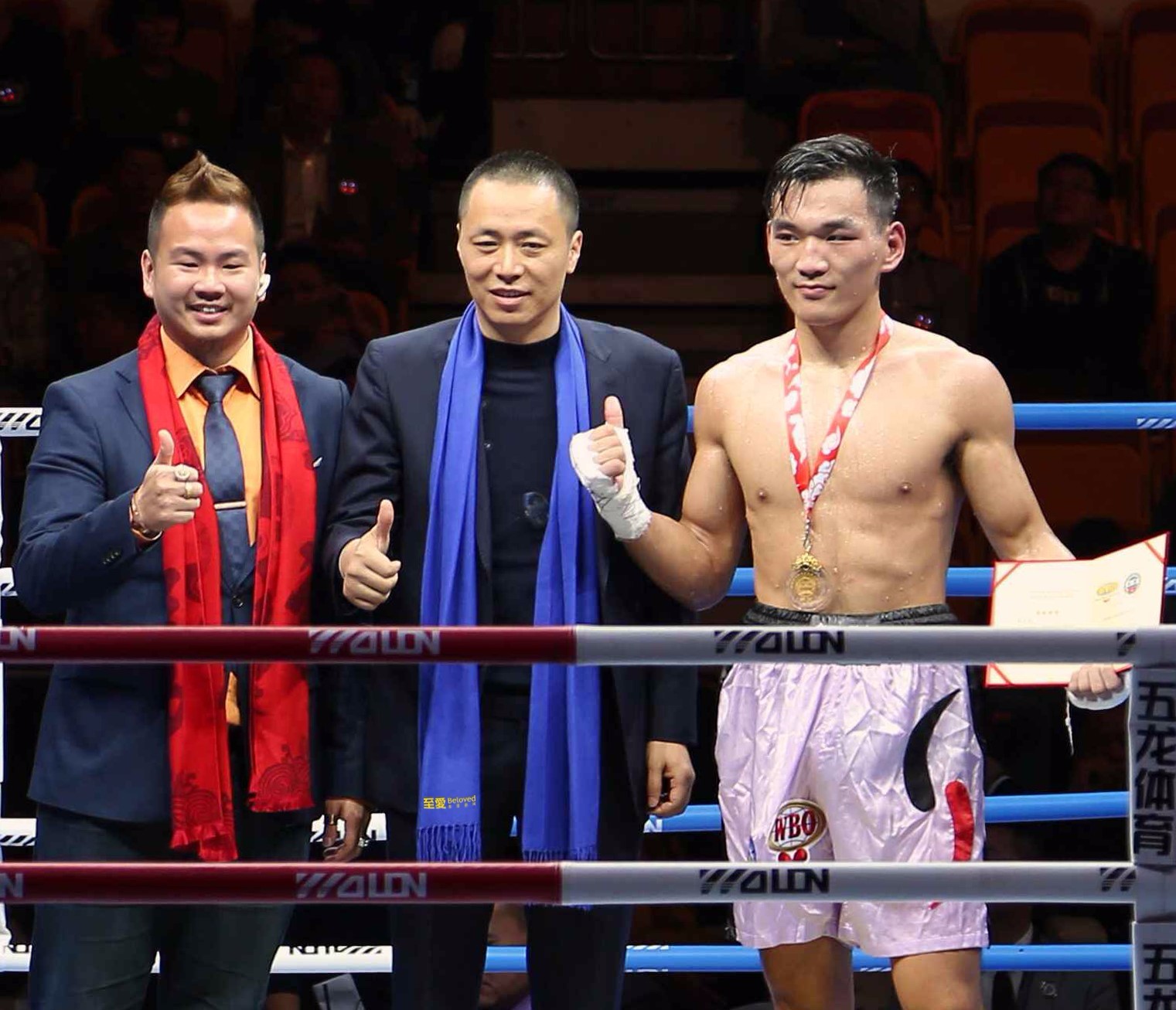 CCTV5全程直播，至爱集团赞助WBO洲际拳王争霸赛现场回顾