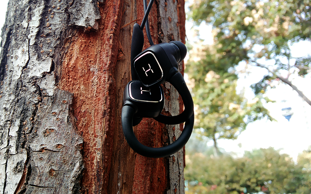 自由的沉浸在运动和音乐的世界里--运动音乐蓝牙耳机