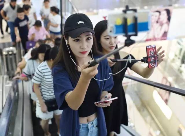 想做直播怎么搭建直播间,直播网红十大神器