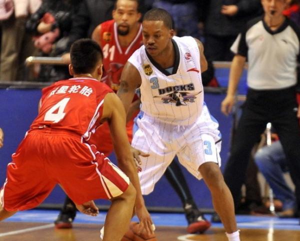 弗朗西斯偷窃事件,弗朗西斯盗窃案