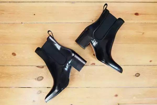 冬天米色短靴子搭配大全,冬天什么短靴好看又百搭