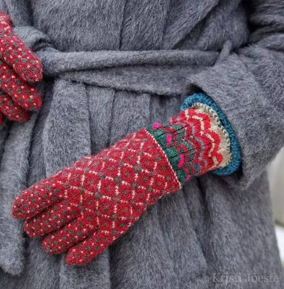 五指手套编织详细教程,五指手套的编织方法新手