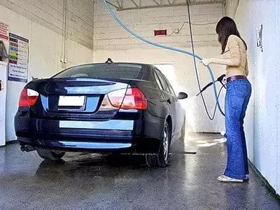 黑色轮毂污渍怎么去除,轮圈发黄怎么清洗