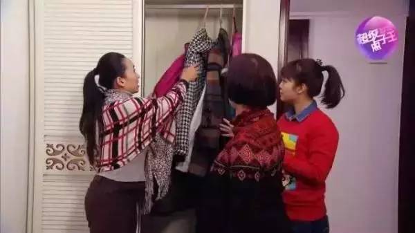 衣柜太小衣服又多怎么整理,生活小妙招衣柜小怎样放更多衣服