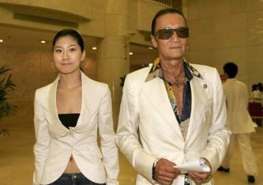 谢贤做菜视频,谢贤吃美食