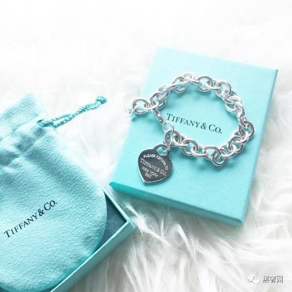 tiffany钻戒取不下来,爱情会过期承诺会失效