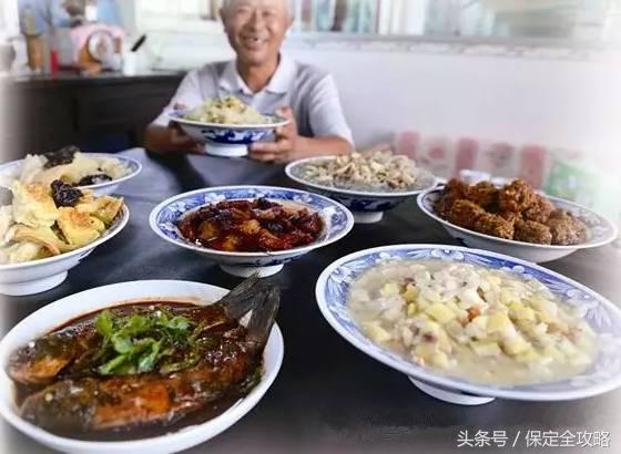 逃离闹市的小天堂！这家藏匿在乐凯大街的传统蒸菜一口就回到童年