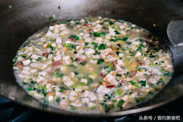 广西芋头糕怎么做好吃又简单,怎样做芋头糕又简单又好吃