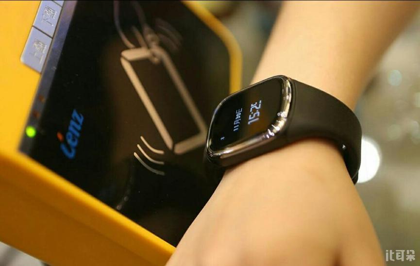 一环在手天“厦”我有——拉卡拉手环厦门版评测