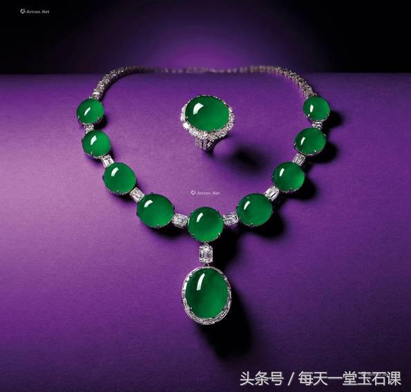 翡翠色差对人体的影响,湿气对翡翠的影响