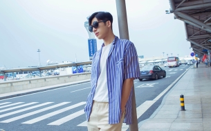 井柏然随性自然,井柏然帅气走步