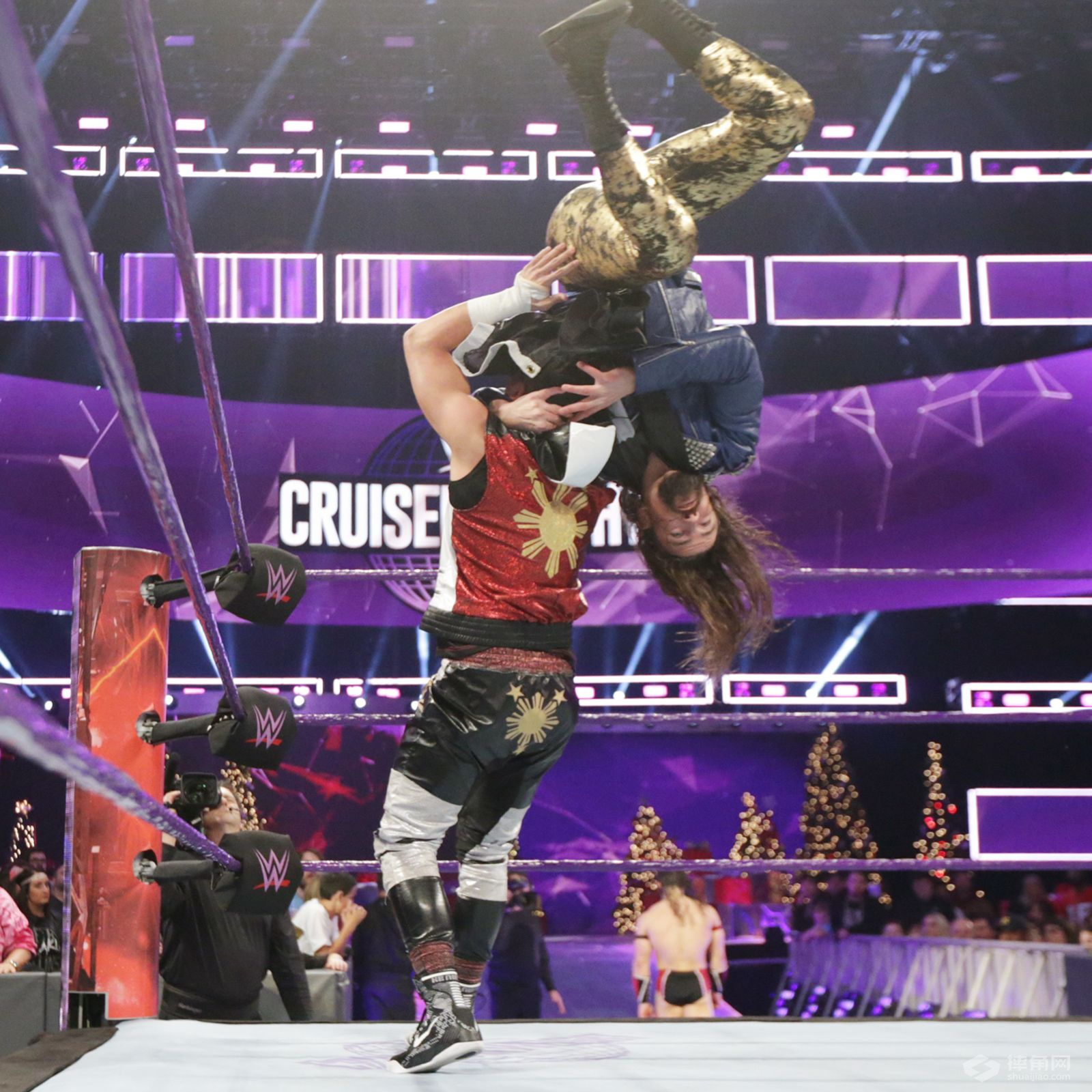 莱贝克wwe大招叫什么,莱贝克stupid