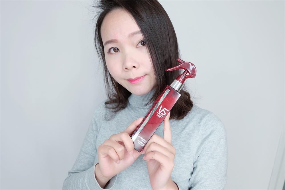 沙宣焕采醒肤精华水,沙宣蓬蓬水与醒发精华水