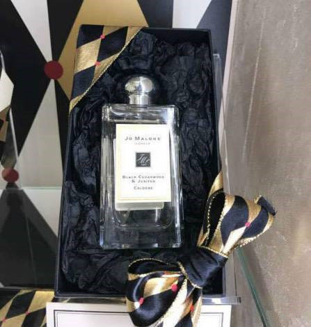 王菲谢霆锋直播完整,王菲演唱会用vr直播