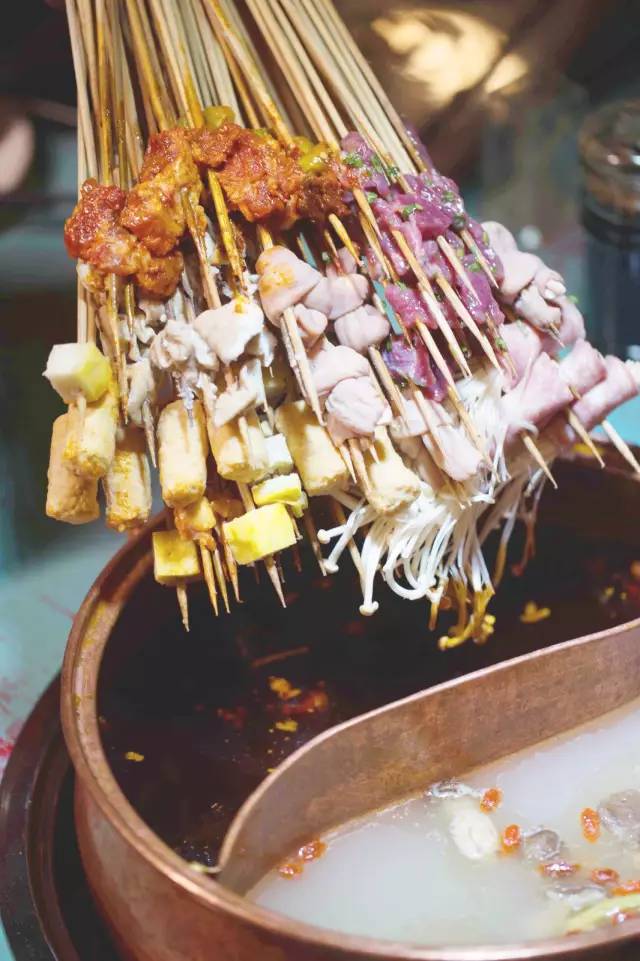 铁板鸭肠10元40串串,鸭肠1块钱