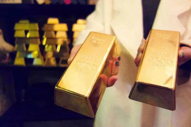 铁板鸭肠10元40串串,鸭肠1块钱