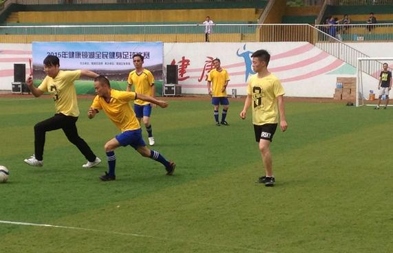 10个足球的最佳动作技巧,十个足球控球技巧