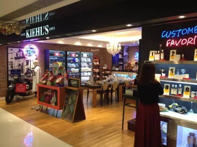 旅游签证入关遣返问题,出国旅游被遣返的真实原因