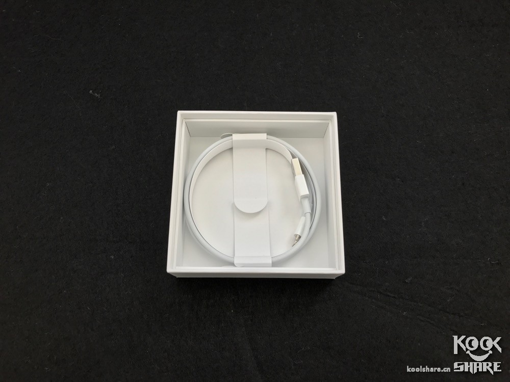 appleairpods跟普通蓝牙耳机,appleairpods第三代蓝牙耳机